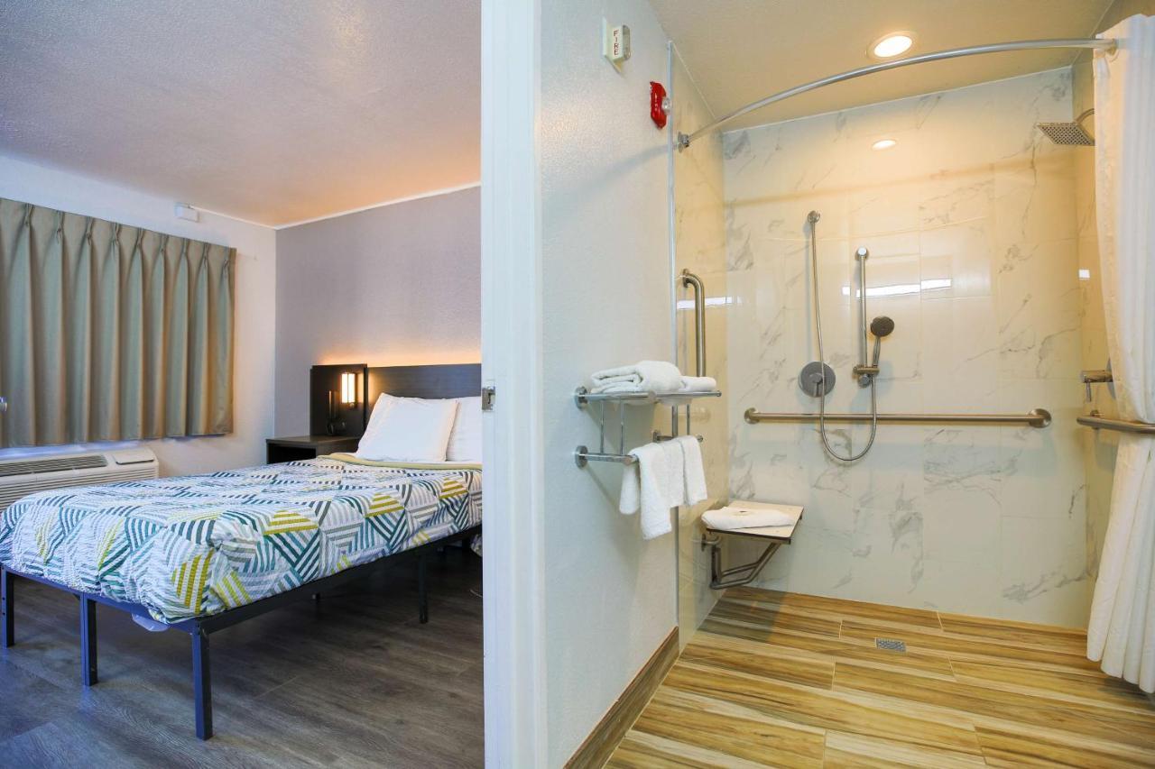 Motel 6-Sacramento, Ca - Central エクステリア 写真