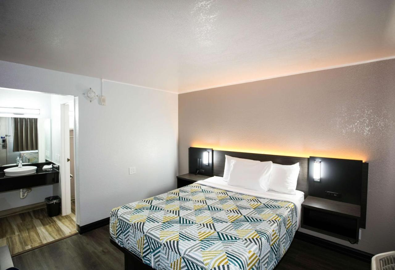 Motel 6-Sacramento, Ca - Central エクステリア 写真