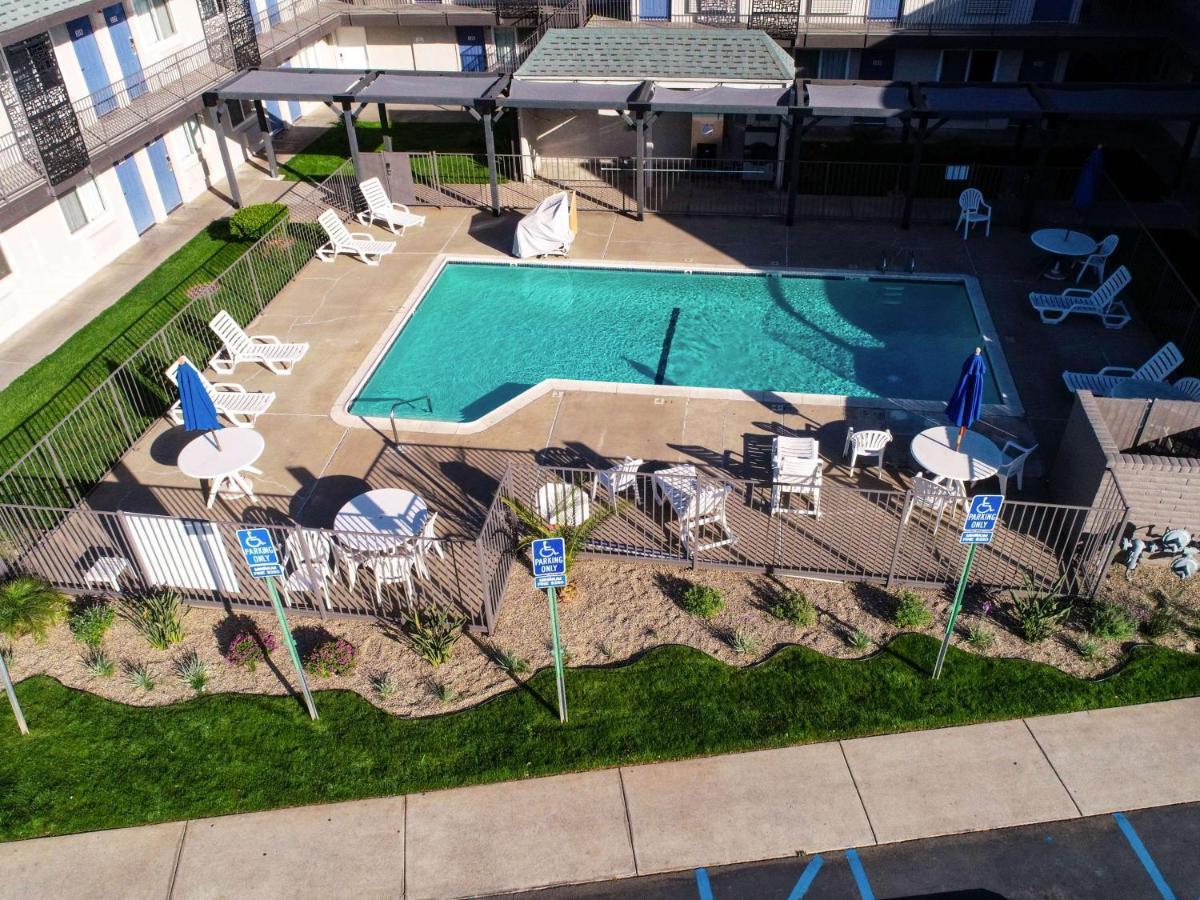 Motel 6-Sacramento, Ca - Central エクステリア 写真