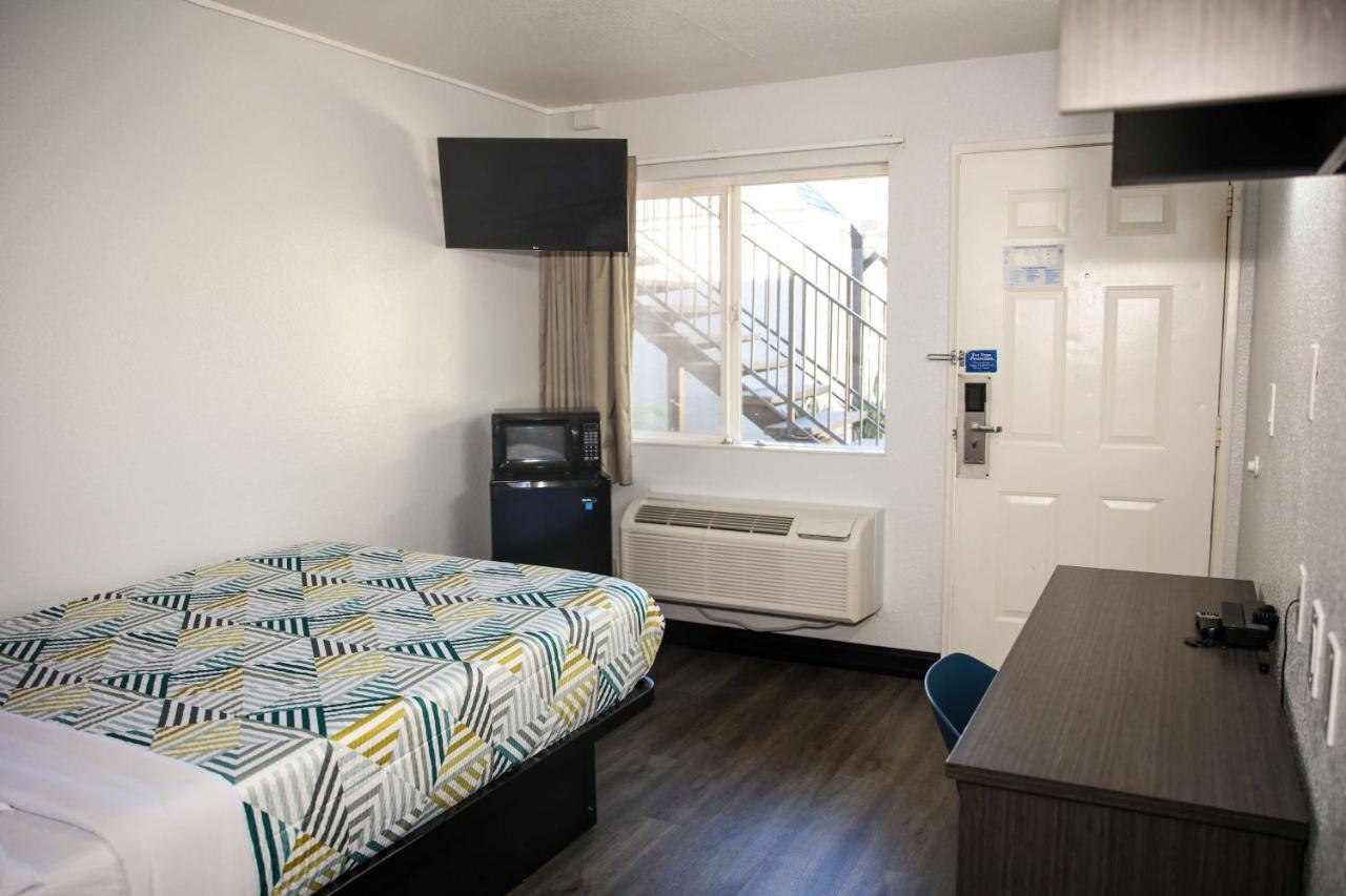 Motel 6-Sacramento, Ca - Central エクステリア 写真