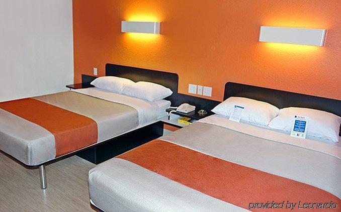 Motel 6-Sacramento, Ca - Central エクステリア 写真