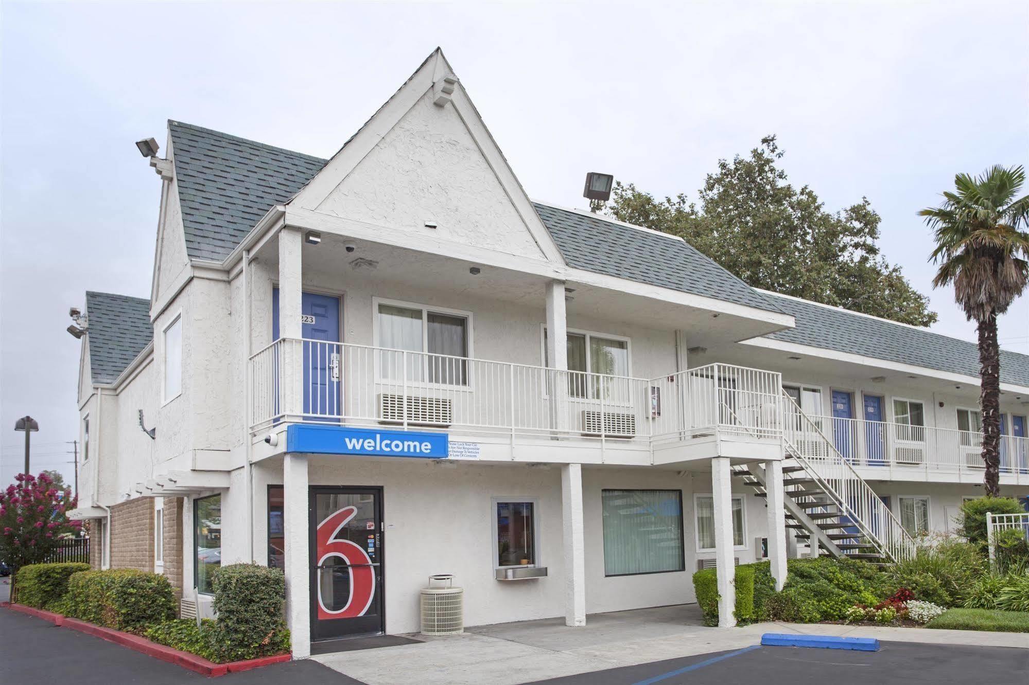 Motel 6-Sacramento, Ca - Central エクステリア 写真
