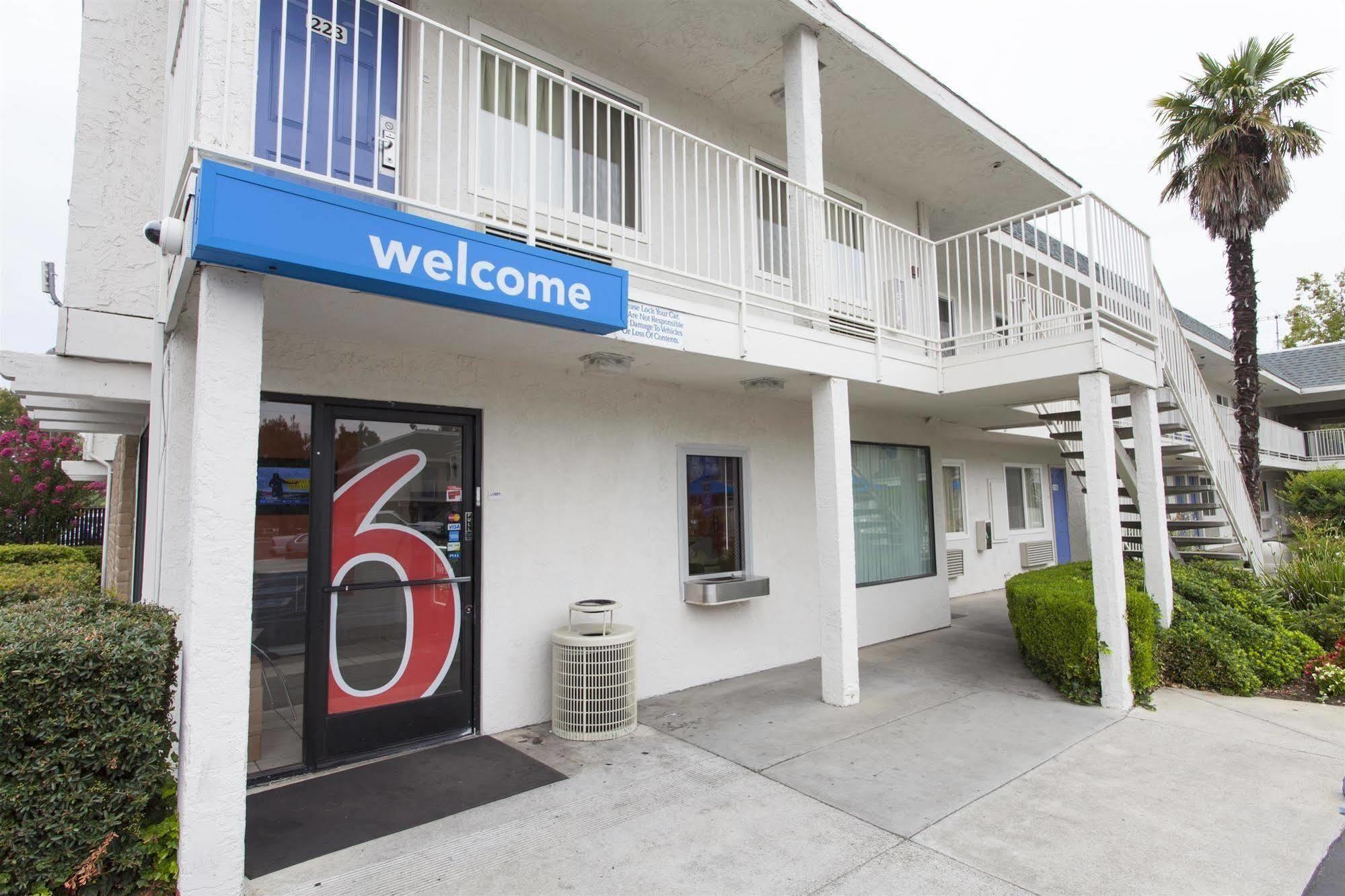 Motel 6-Sacramento, Ca - Central エクステリア 写真
